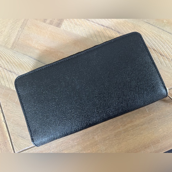 coach black leather zipper wallet PRICR DROP - Picture 3 of 7